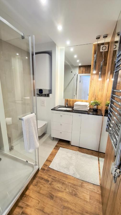 Apt Miedzymorze - Apartamenty Wypoczynkowe يوراتا المظهر الخارجي الصورة