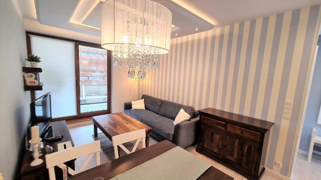Apt Miedzymorze - Apartamenty Wypoczynkowe يوراتا المظهر الخارجي الصورة