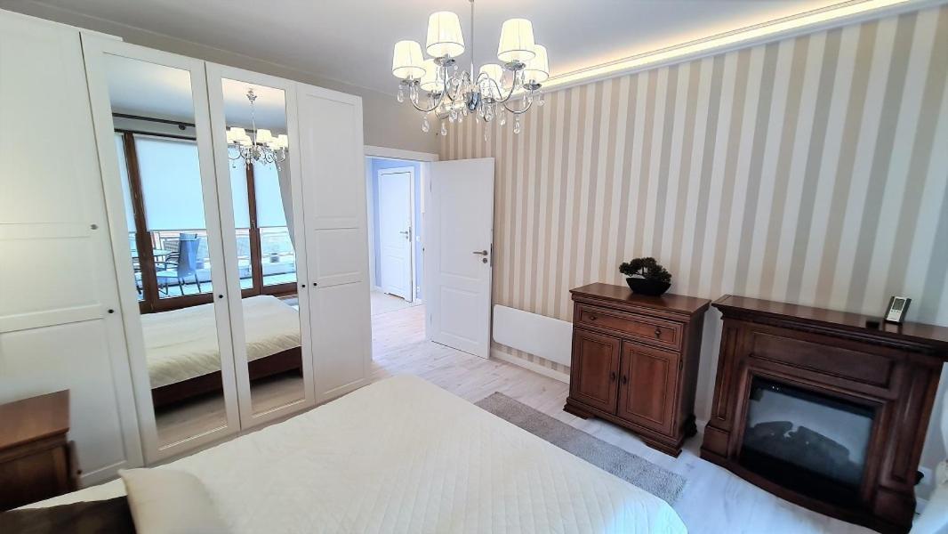 Apt Miedzymorze - Apartamenty Wypoczynkowe يوراتا المظهر الخارجي الصورة