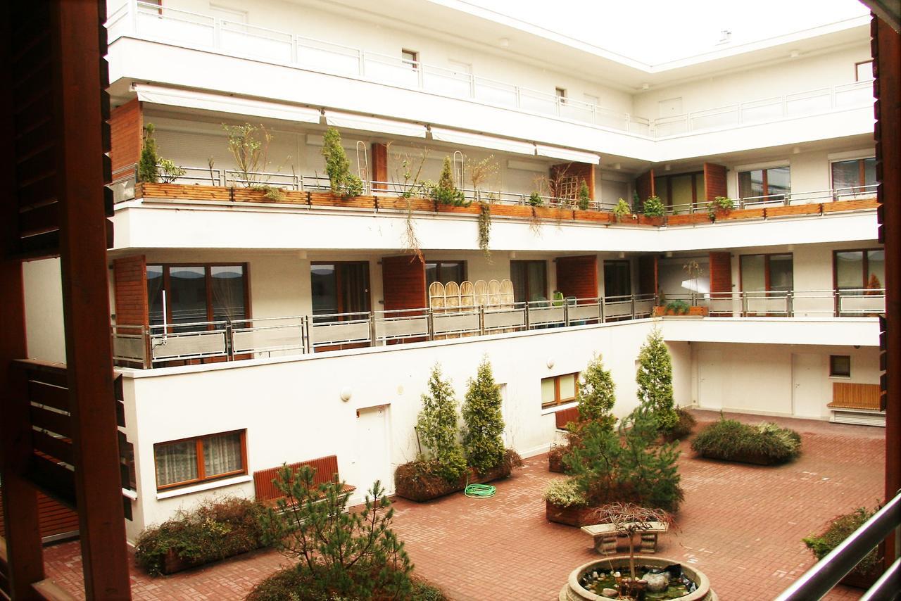 Apt Miedzymorze - Apartamenty Wypoczynkowe يوراتا المظهر الخارجي الصورة